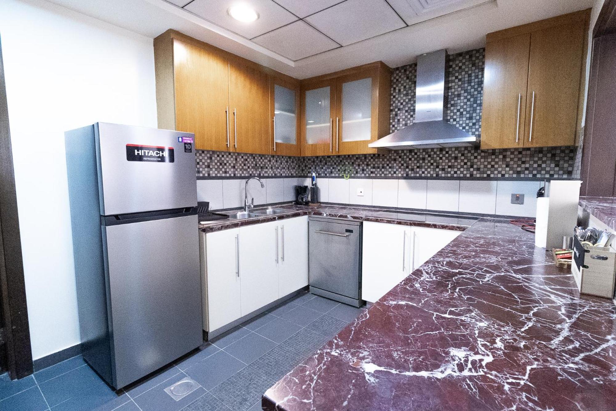 Murjan Jbr Apartments By Happy Season Дубай Екстериор снимка